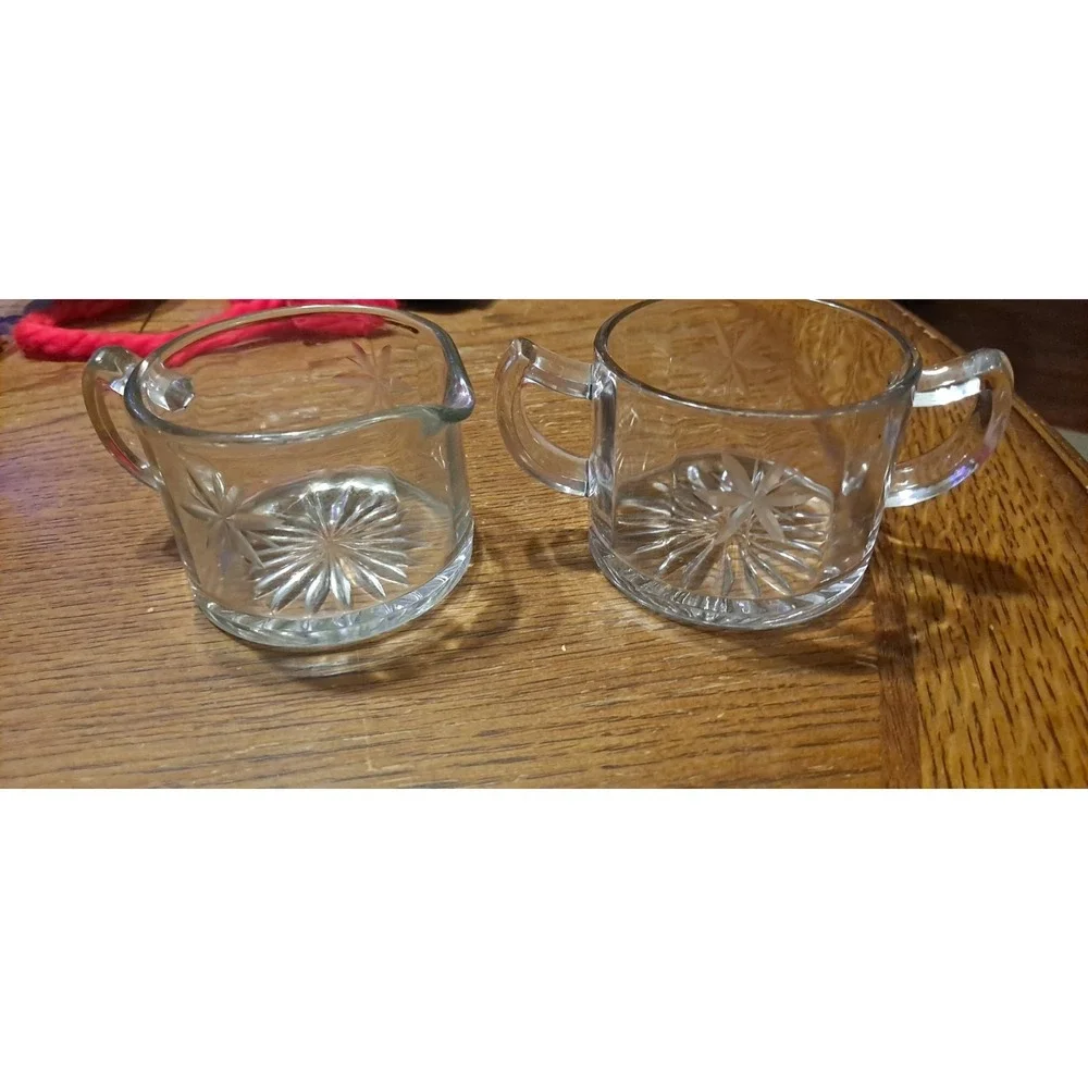 CREAMER‎ And SUGAR BOWL Vtg Heavy Glass Open Sugar 2 Handle Starburst Design ...